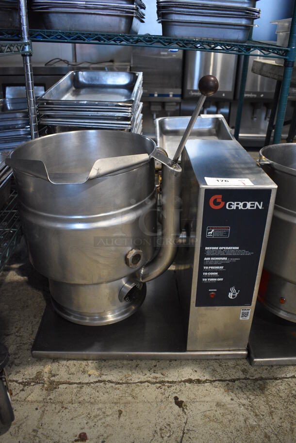 2012 Groen Model TDB-20 Stainless Steel Commercial Countertop Electric Powered 20 Quart Tilting Steam Kettle. 208 Volts, 1 Phase. 25.5x22x29