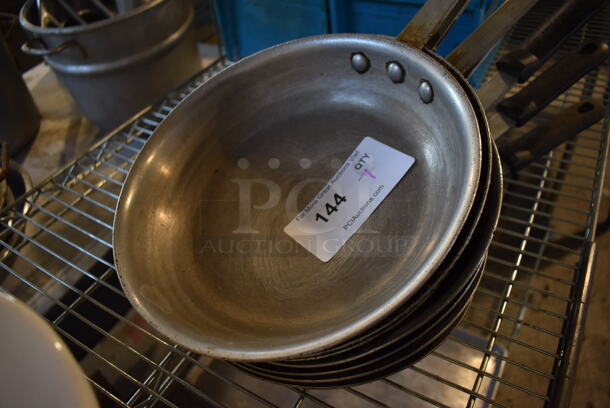 7 Metal Skillets. 18x10.5x2. 7 Times Your Bid! - Image 2 of 3