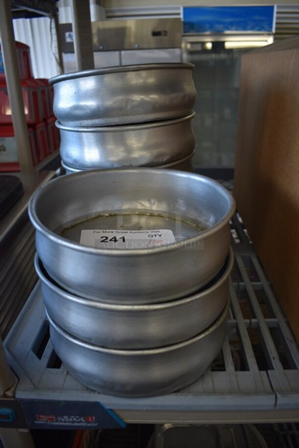 13 Round Metal Baking Pans. 8x8x2.5. 13 Times Your Bid! 