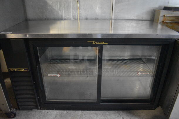 True Model TBB-24-60G-SD Metal Commercial 2 Door Back Bar Cooler Merchandiser. 115 Volts, 1 Phase. 61x24x36. Tested and Working!