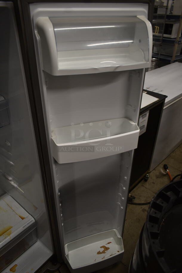 Kenmore 795.51313.012 Stainless Steel Cooler Freezer Combo Unit w/ Water and Ice Dispenser. 115 Volts, 1 Phase. Tested and Working!  - Image 6 of 7