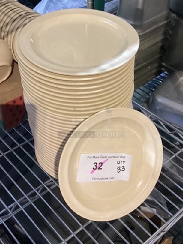 8” Salad/Sandwich Plate 
Your Bid x 33

 - Image 1 of 1