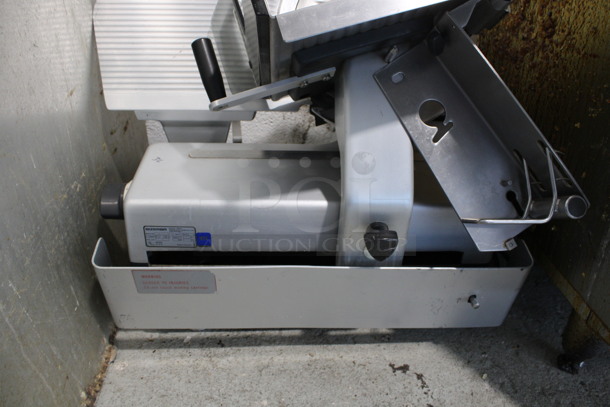 Bizerba Model 1180907 Stainless Steel Commercial Countertop Meat Slicer. 120 Volts, 1 Phase. 25x23x25. Tested and Does Not Power On - Image 5 of 9