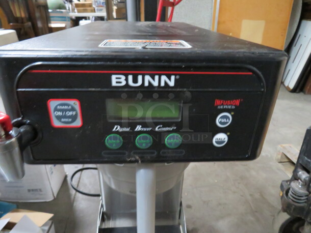 One Bunn Tea/Coffee Infusion Brewer With Filter Basket. #ITCB-DV. 120 Volt. 1700 Watt. 12X22X31 - Image 3 of 5