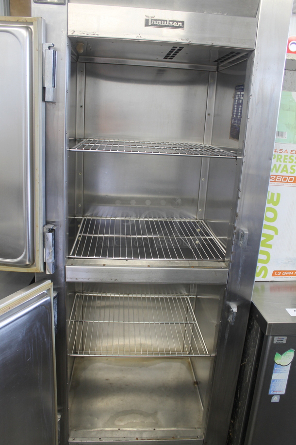 Traulsen RLT 1-26WUT Stainless Steel Commercial 2 Half Size Door Reach In Cooler on Commercial Casters. 115 Volts, 1 Phase. Tested and Working! - Image 6 of 8