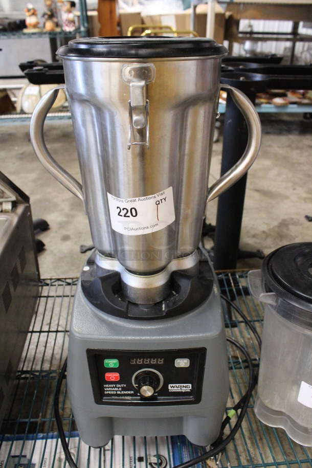 Waring Model CB15VX Metal Commercial Countertop Blender w/ Stainless Steel Cup. 120 Volts, 1 Phase. 12x10x26. Tested and Working!