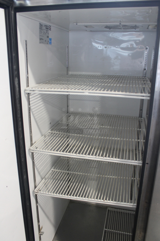 2014 True TG2R-2S ENERGY STAR Stainless Steel Commercial Two Door Reach In Cooler w/ Poly Coated Racks on Commercial Casters. 115 Volts, 1 Phase. Tested and Working! - Image 7 of 9