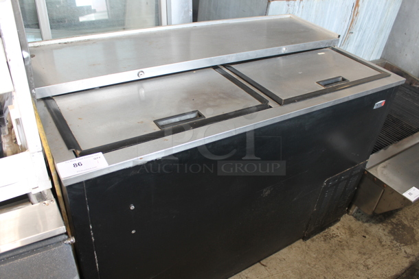 Micro Matic MDW-50 Stainless Steel Commercial Back Bar Bottle Cooler w/ 2 Sliding Lids. 115 Volts, 1 Phase. Tested and Working! - Image 2 of 6