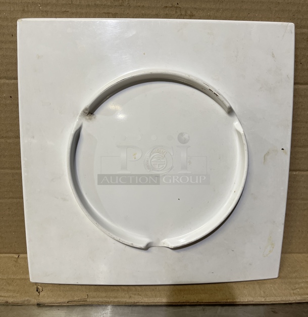 White Square Plates,12" - Image 2 of 2