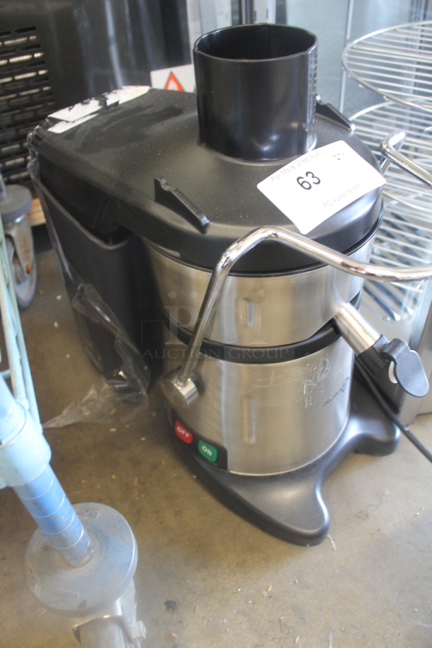 BRAND NEW! AvaMix 928JE700 Stainless Steel Commercial Countertop Continuous Feed Juice Extractor with Pulp Ejection. 120 Volts, 1 Phase. Tested and Working! - Image 2 of 5