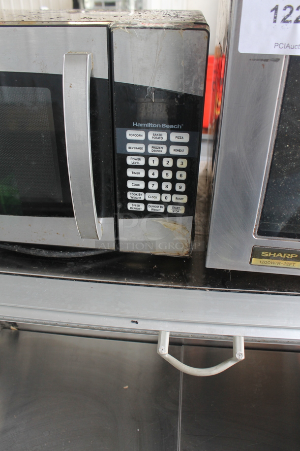 Hamilton Beach  P90D23AL-XF Stainless Steel Countertop Microwave Oven. 120 Volts, 1 Phase.  - Image 2 of 3