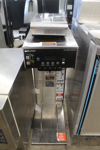 2019 Bunn IC3-DBC Stainless Steel Commercial Iced Tea Machine. 120/208 Volts, 1 Phase.