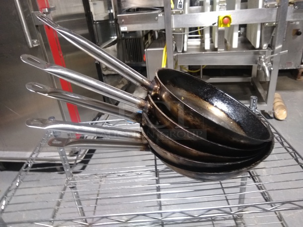 Pans - Image 3 of 4