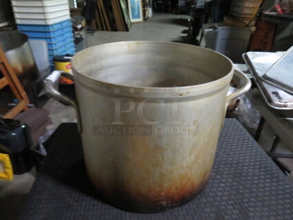 One 12X11 Stock Pot.