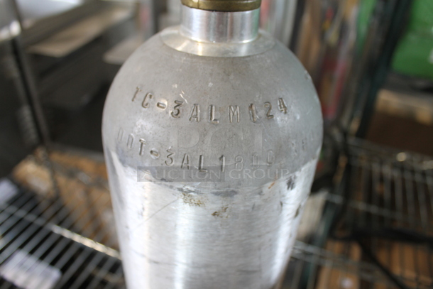 Metal Carbon Dioxide Tank. - Image 8 of 12