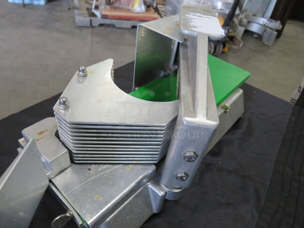 One Tomato Slicer. - Image 2 of 3