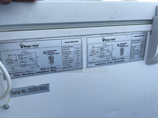 Barely Used! Magic Chef Commercial Free Standing Chest Freezer White NSF 115 Volt Tested and Working! - Image 6 of 9