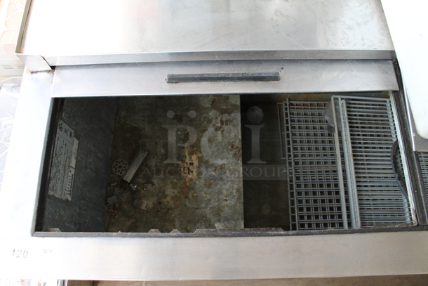 Beverage Air DW79 Stainless Steel Commercial Back Bar Bottle Cooler w/ 3 Sliding Lids. 115 Volts, 1 Phase. Tested and Working! - Image 4 of 6