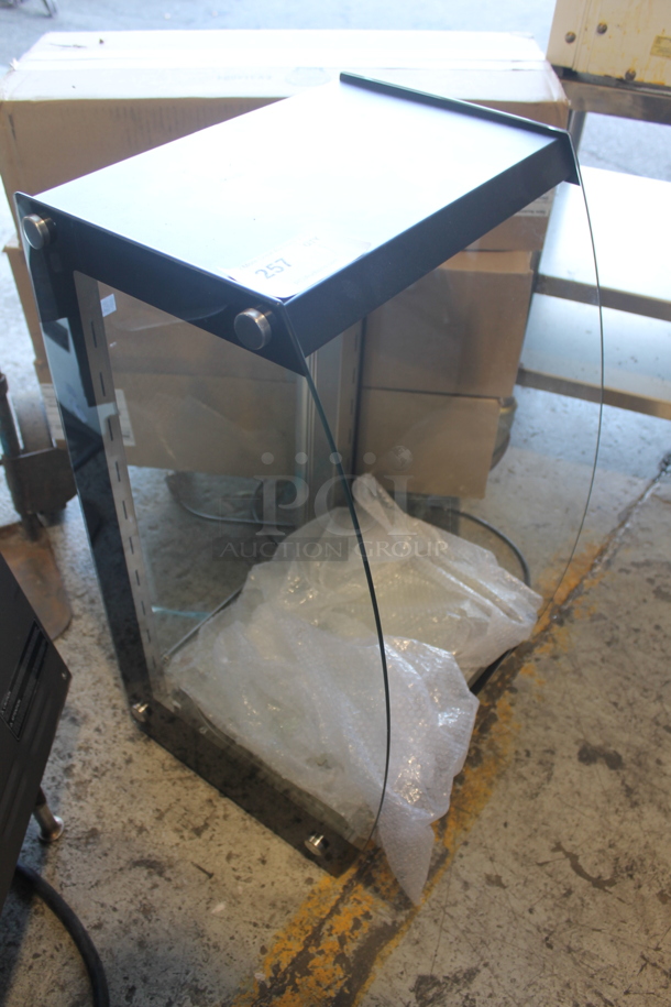 BRAND NEW SCRATCH AND DENT! KoolMore DC-3CB Metal Commercial Countertop Dry Display Case Merchandiser. 110-120 Volts, 1 Phase. - Image 2 of 7