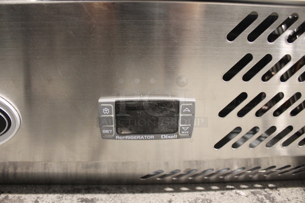 BRAND NEW SCRATCH AND DENT! KoolMore SCDC-6P-SG Stainless Steel Commercial Countertop Refrigerated Rail w/ 6 Drop In Bins and 1 Glass Sneeze Guard Panel. 115 Volts, 1 Phase. Tested and Working! - Image 4 of 12