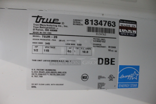 2014 True TG2R-2S ENERGY STAR Stainless Steel Commercial 2 Door Reach In Cooler w/ Poly Coated Racks on Commercial Casters. 115 Volts, 1 Phase. Tested and Working! - Image 10 of 11
