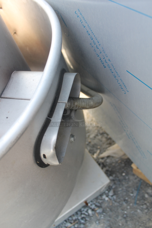 Metal Commercial Rooftop Mushroom Exhaust Fan. - Image 6 of 6