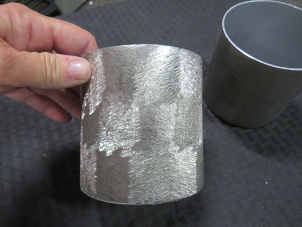 4X4 Candle Holder. 2XBID - Image 1 of 2