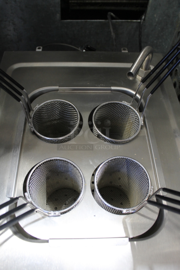 BRAND NEW SCRATCH AND DENT! Avantco 177PC201 Stainless Steel Commercial Countertop Electric Powered Pasta Cooker. 208/240 Volts, 1 Phase.  - Image 6 of 8
