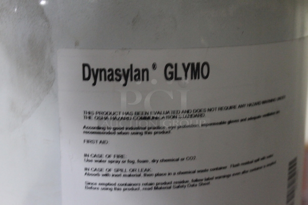 ALL ONE MONEY! PALLET LOT OF Various Items Including Dynasylan GLYMO, Albright & Wilson Americas Empicol ESC, RevTech Memo. BUYER MUST REMOVE.  - Image 5 of 9