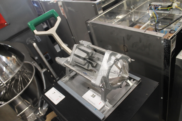 BRAND NEW SCRATCH AND DENT! Commercial Stainless Steel Countertop Food Slicer. Tested And Working! - Image 2 of 5