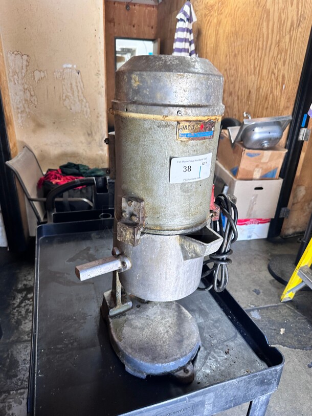 Working! Dalati Commercial Food Processor Heavy Duty Hummus Processing Machine 220 Volt 1 Phase Tested and Working! - Image 3 of 6