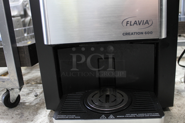 Flavia FLAVIA CREATION 600 Metal Commercial Countertop Coffee Machine. 120 Volts, 1 Phase.  - Image 3 of 5