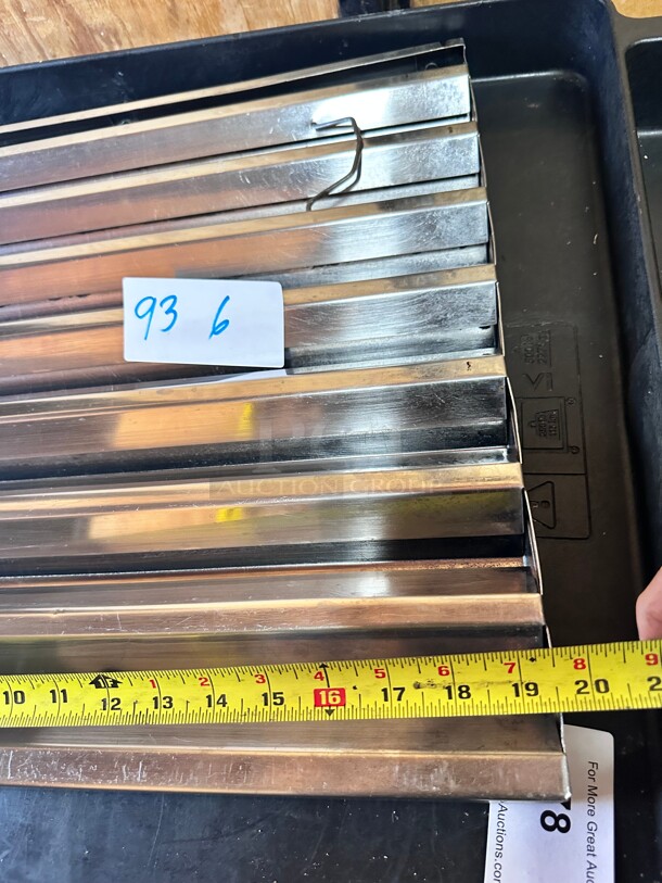 Winco HFS-2020 Hood Baffle Filter - 20 inch  x 20 inch , Stainless Steel NSF - Image 3 of 6