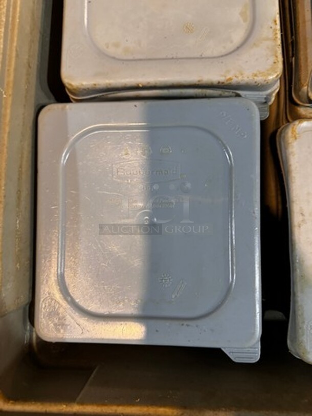 ALL ONE MONEY Lot of Rubbermaid Lids - Image 1 of 3
