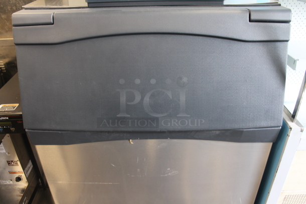 BRAND NEW! 2022 Scotsman FS1522A-32B Stainless Steel Commercial Ice Machine Head on 2021 Scotsman B842S Stainless Steel Commercial Ice Bin. 208-230 Volts, 1 Phase. - Image 3 of 11