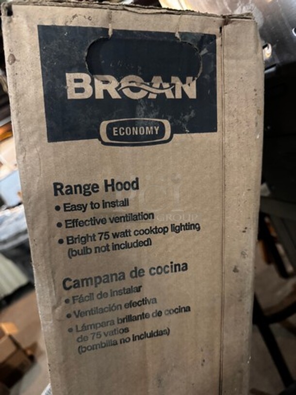 BROAN 30" Range Hood - Image 3 of 4