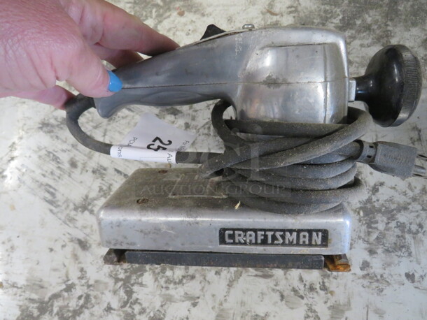 One Craftsman Sander.  - Image 1 of 1