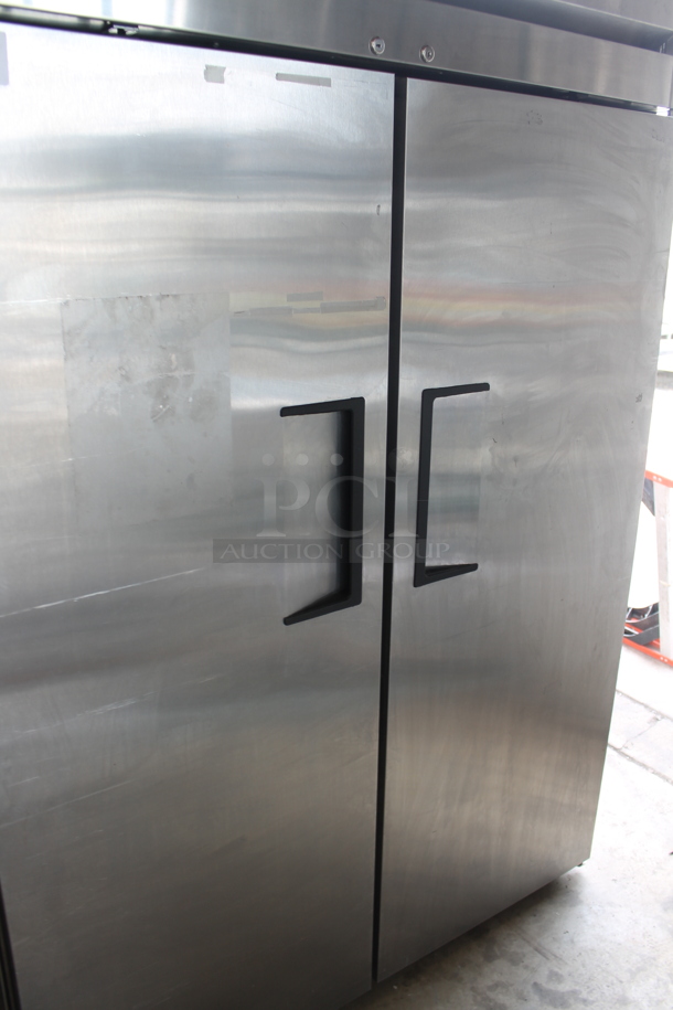 2015 True TG2R-2S ENERGY STAR Stainless Steel Commercial Two Door Reach In Cooler w/ Poly Coated Racks. 115 Volts, 1 Phase. Tested and Working! - Image 3 of 10