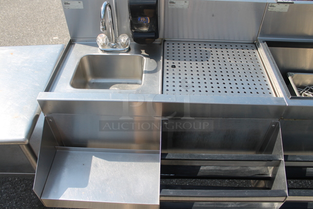 Stainless Steel Commercial Washing Station w/ Sink Bay, 2 Drain Boards, Ice Bin and Double Speedwells. - Image 2 of 5