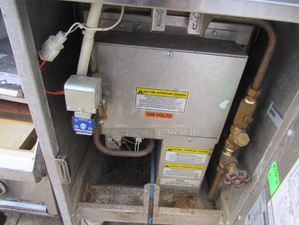 One 16.5 Gallon Pitco Rethermalizer. Model# SRTE. 208 Volt. 16.5X36X46.5. $9305.79 - Image 2 of 3