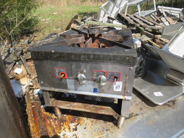 One Natural Gas 1 Burner Range. 18X20X20. Missing 1 Knob. - Image 1 of 1