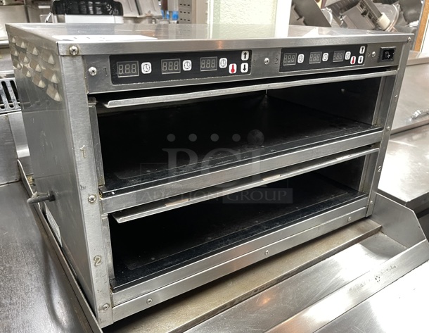 Carter Hoffmann Commercial hot holding box  115 volt Tested and Working Carter-Hoffmann MC212GS-2T 24.38"W Freestanding Warming Unit w/ (2) 18" Compartments, 120v - Image 5 of 8