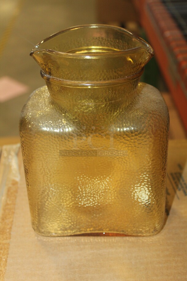 NEW IN BOX! 1 Box (6 Count) Anchor Hocking Honey Gold 50oz Pitchers With Double Pouring Spouts. 6X Your Bid! 