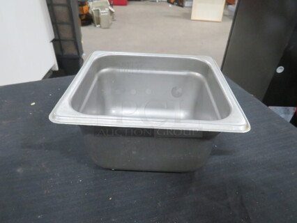 One 1/6 Size 4 Inch Deep Hotel Pan.