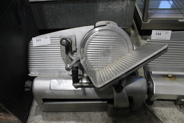 Hobart 1612 Stainless Steel Commercial Countertop Automatic Meat Slicer. 115 Volts, 1 Phase. Tested and Powers On But Parts Do Not Move - Item #1098134
