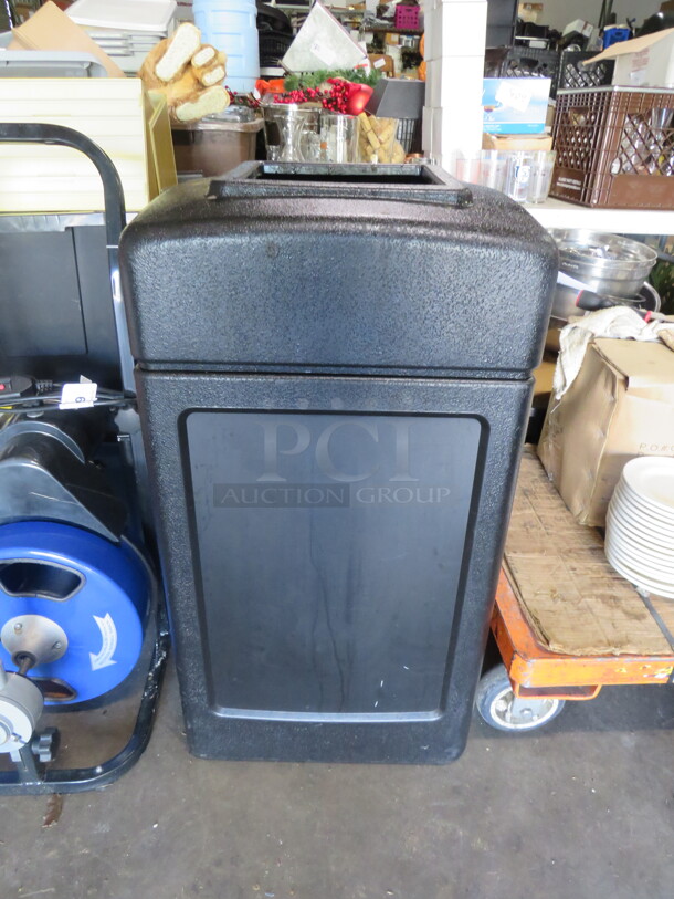 One Trash Can With Lid. 18X18X36