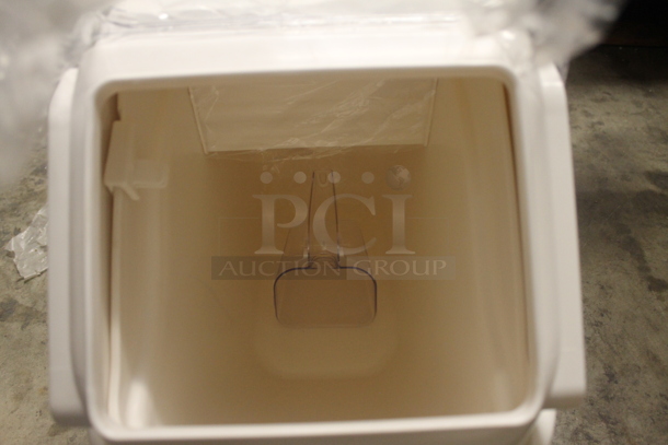 BRAND NEW! White Poly Ingredient Bin.  - Image 4 of 4