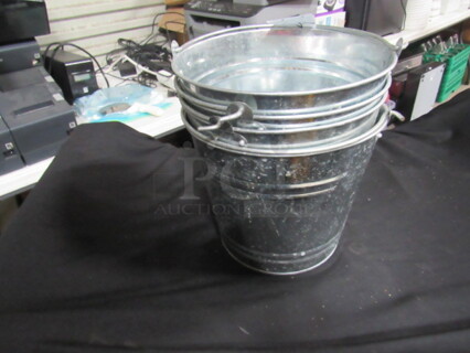 Assorted Beer Bucket. 4XBID