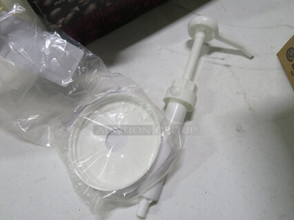 One NEW Condiment Pump.