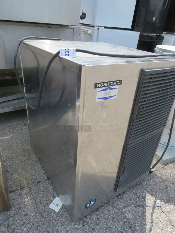 One Hoshizaki Ice Maker. Model# KM-515MAH. 115 Volt. 22X28X30.5 - Image 2 of 3